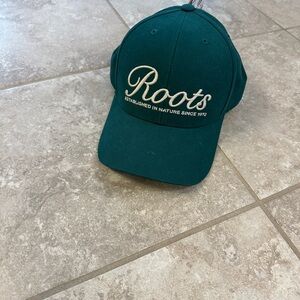 Roots Forest Green Cap